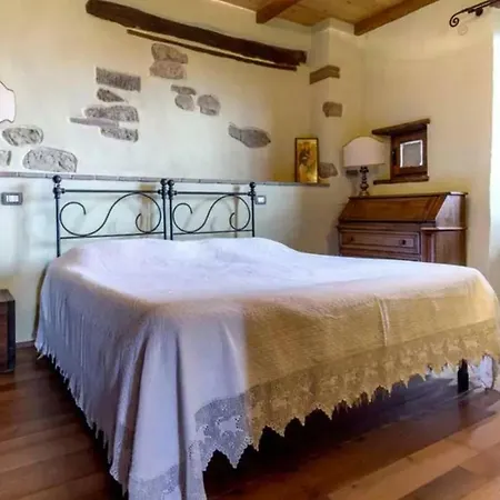 Casa Mazzocchi Vista Su *